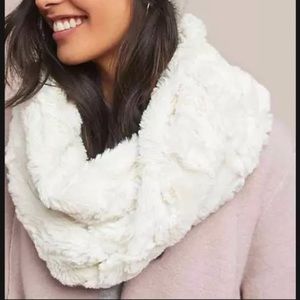 New Anthropologie Crushed Faux Fur Cowl Scarf